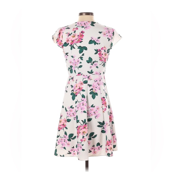 Ann Taylor floral cluster flutter sleeve wrap dress in white - Picture 2 of 2